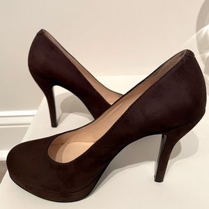 Nine West Platforms heels. Brown. Size 5.5M.